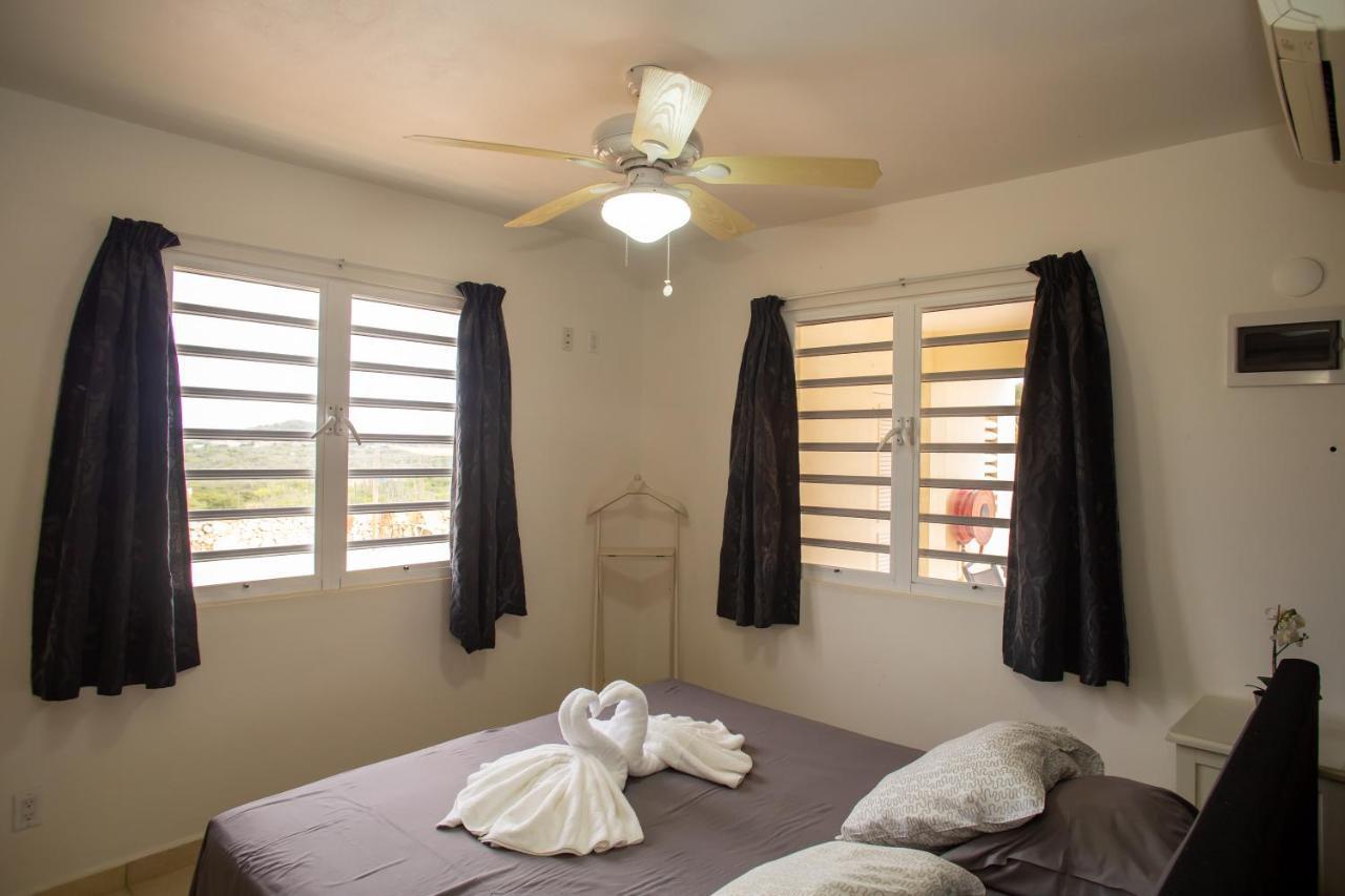 Hillside Resort Bonaire Kralendijk  Exterior photo